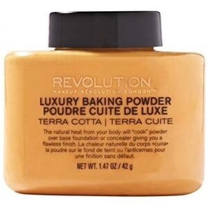 NEW Revolution Makeup Luxury Baking Powder - Setting Powder in Terra Cotta